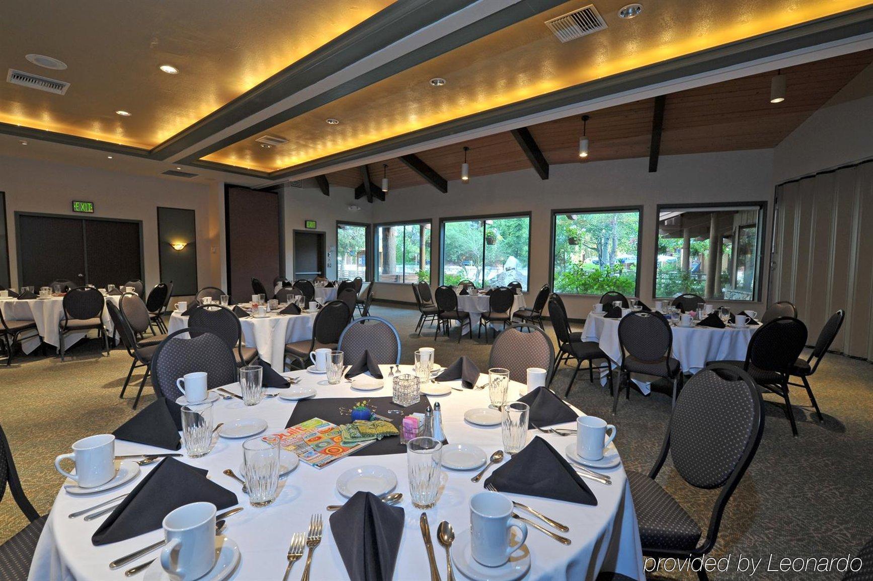 Shilo Inn Suites Hotel - Bend Restoran fotoğraf