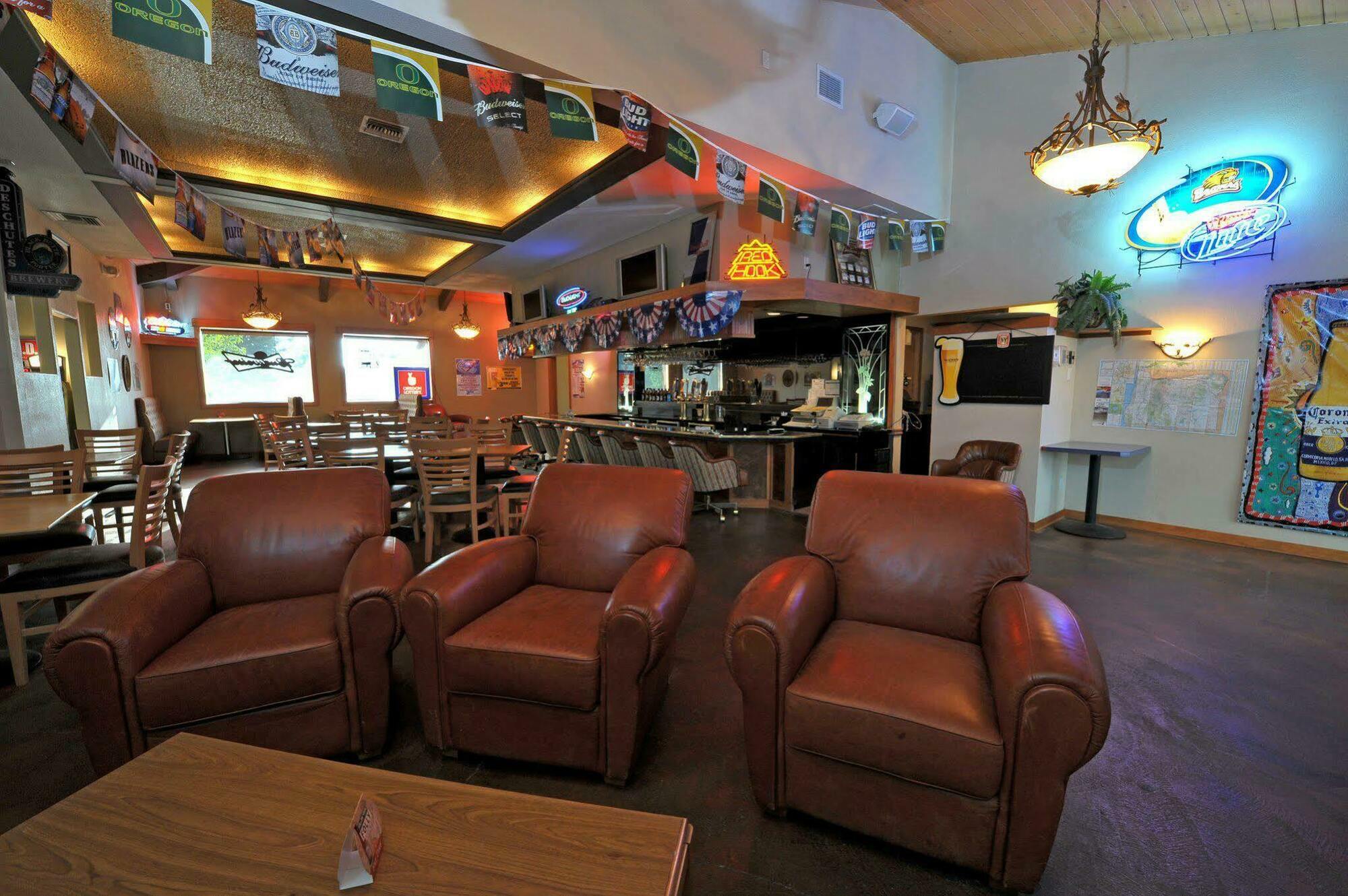 Shilo Inn Suites Hotel - Bend Restoran fotoğraf